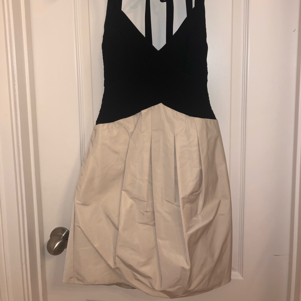 BCBG MAXAZRIA BLACK AND WHITE DRESS